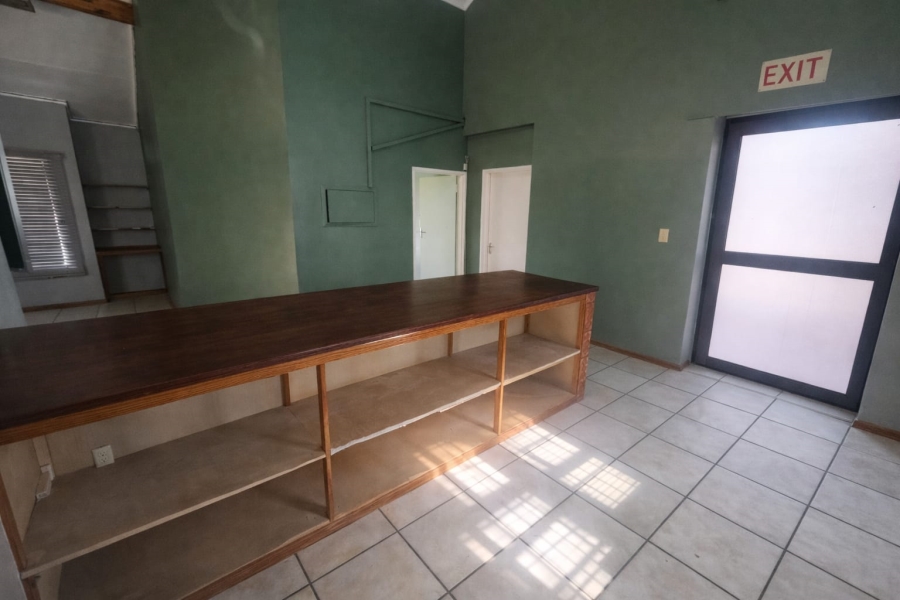 Commercial Property for Sale in Olifantshoek Northern Cape